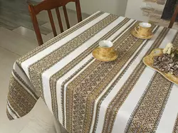 Святкова ткана скатертина з орнаментом + 6 серветок, 195х145 см Святкова ткана скатертина з орнаментом + 6 серветок, 195х145 см